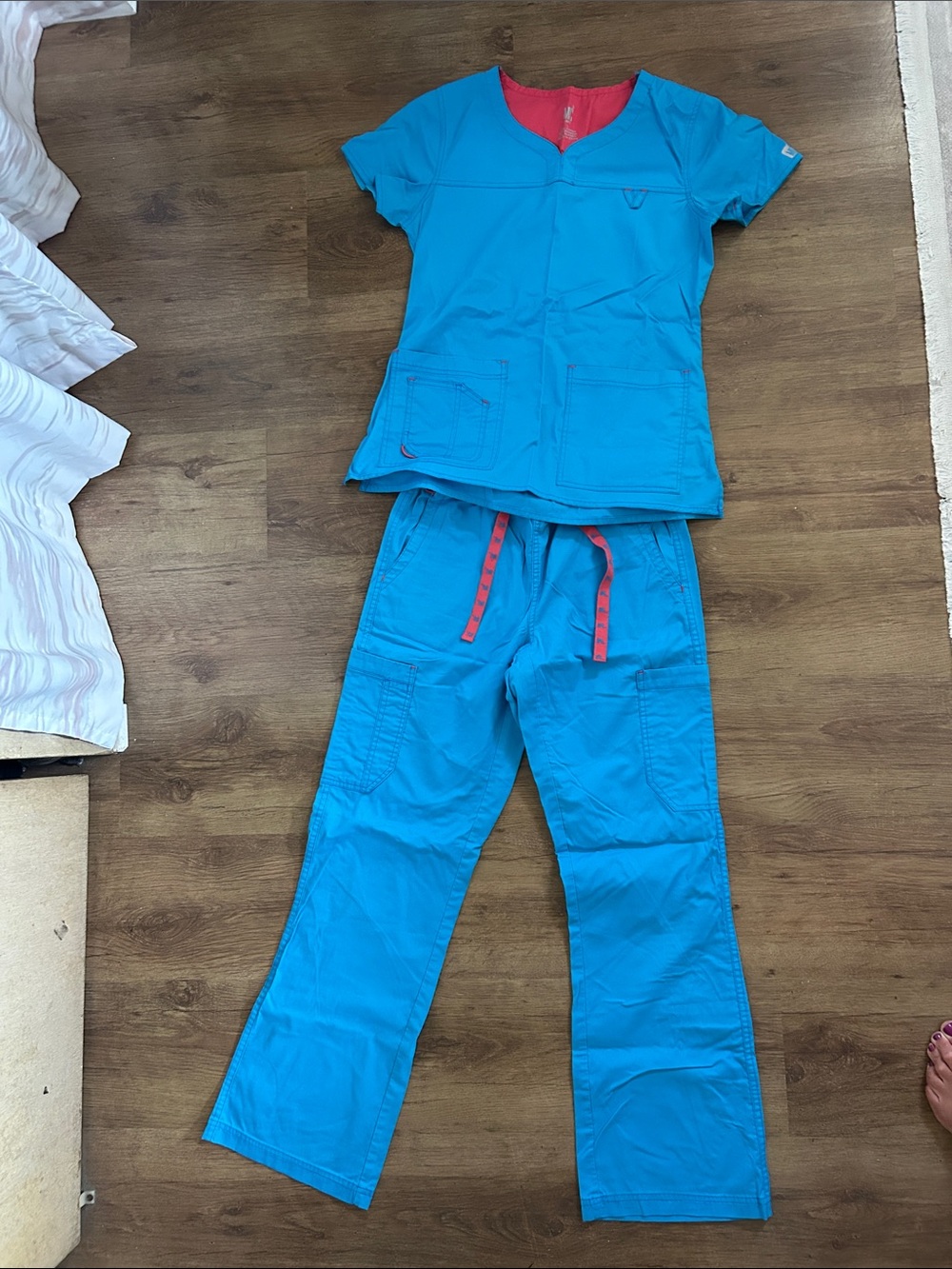 Med Couture Women's Straight Leg Scrub Set in Teal with Coral Accents